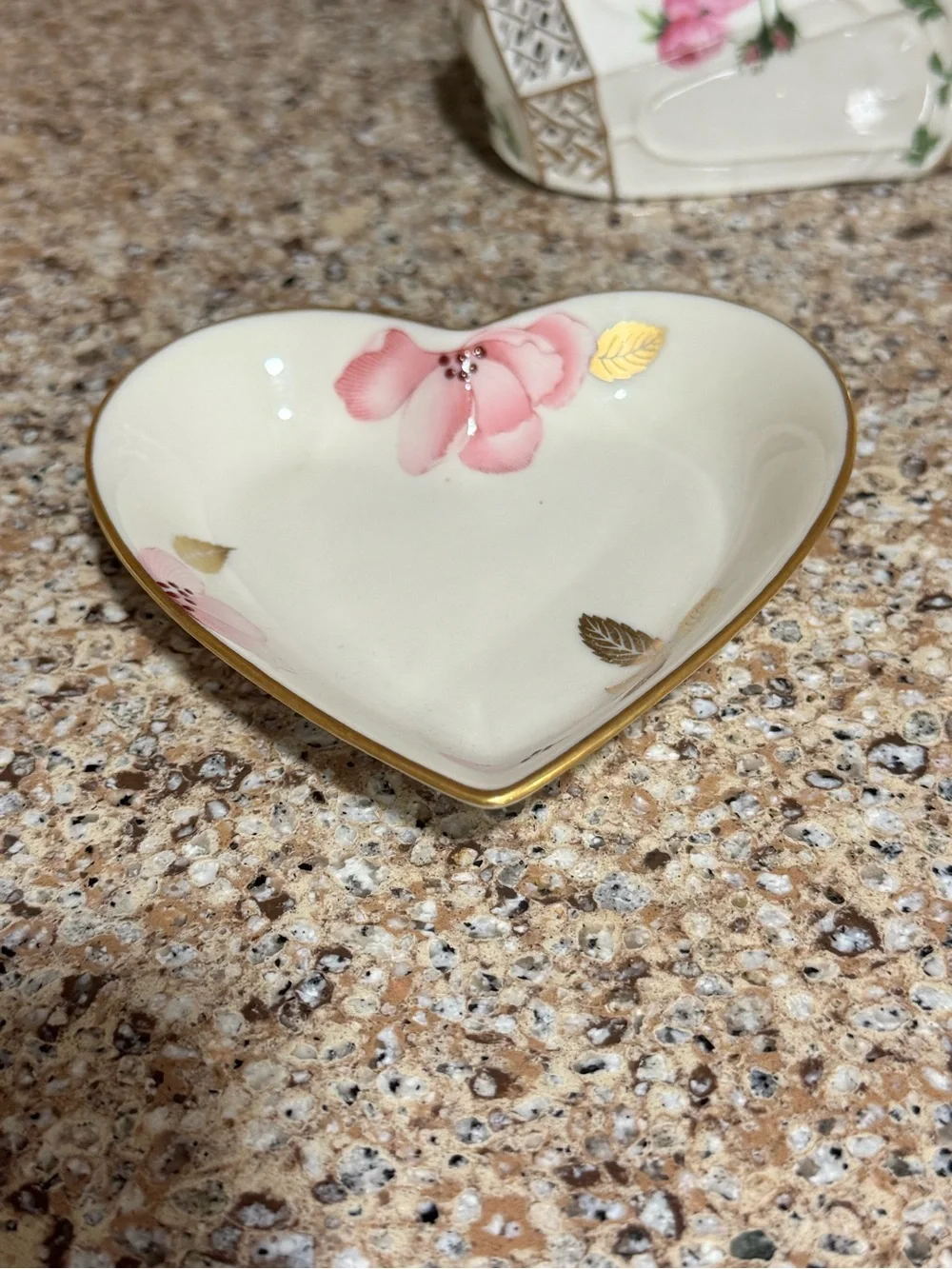 Lenox Pink Floral Porcelain Vanity Set with Gold Trim